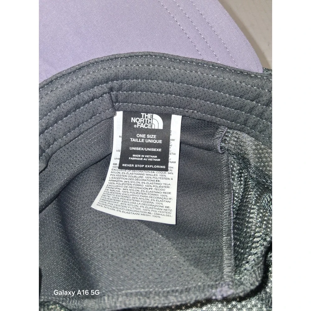The‎ North Face Baseball Cap Mesh Back Adjustable Strap Unisex One Size Purple